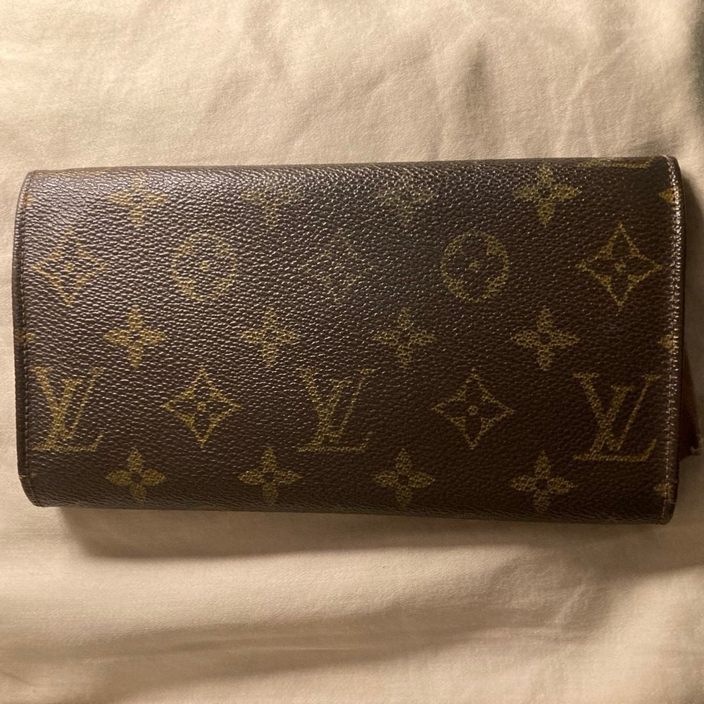 Rare Vintage Louis Vuitton Monogram wallet